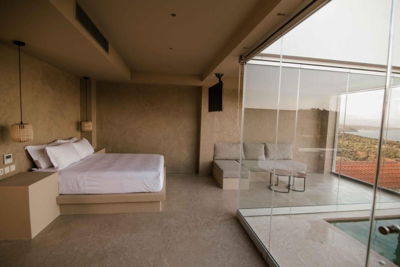 Mani Luxury Suites And Studios In Gytheio With Private Pools Eksteriør bilde