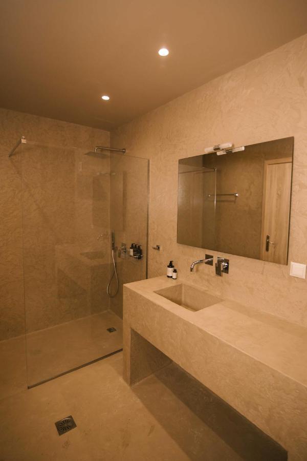 Mani Luxury Suites And Studios In Gytheio With Private Pools Eksteriør bilde