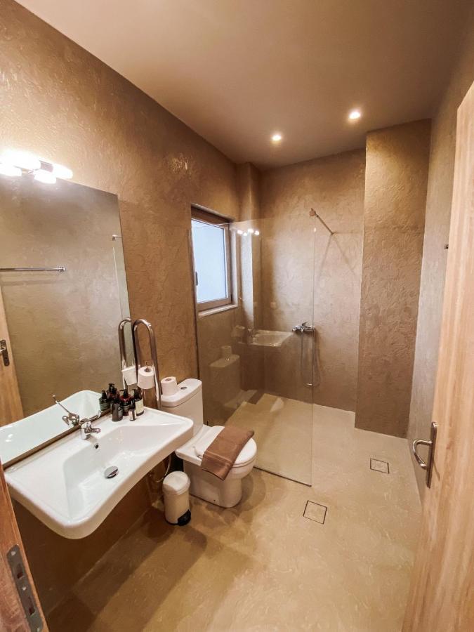 Mani Luxury Suites And Studios In Gytheio With Private Pools Eksteriør bilde