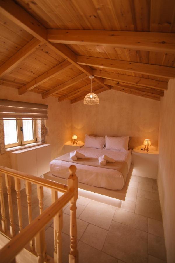 Mani Luxury Suites And Studios In Gytheio With Private Pools Eksteriør bilde