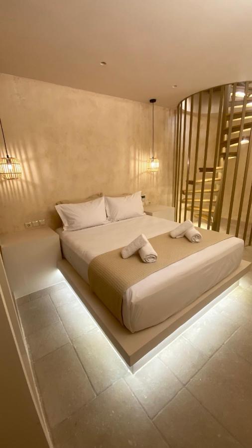 Mani Luxury Suites And Studios In Gytheio With Private Pools Eksteriør bilde