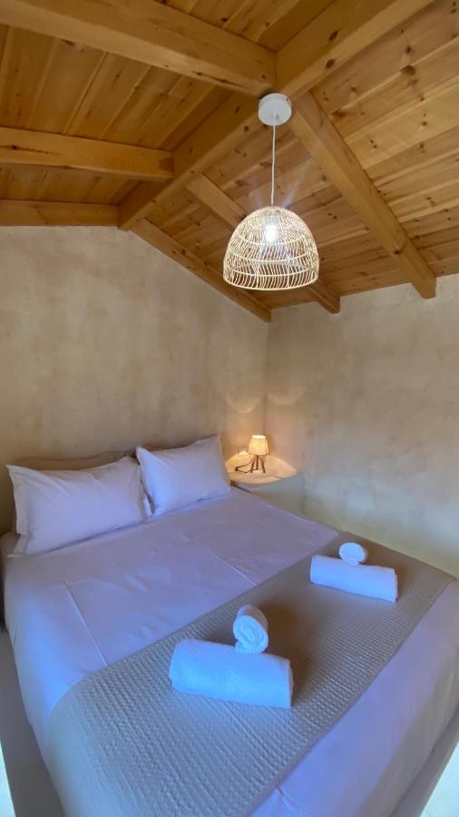 Mani Luxury Suites And Studios In Gytheio With Private Pools Eksteriør bilde
